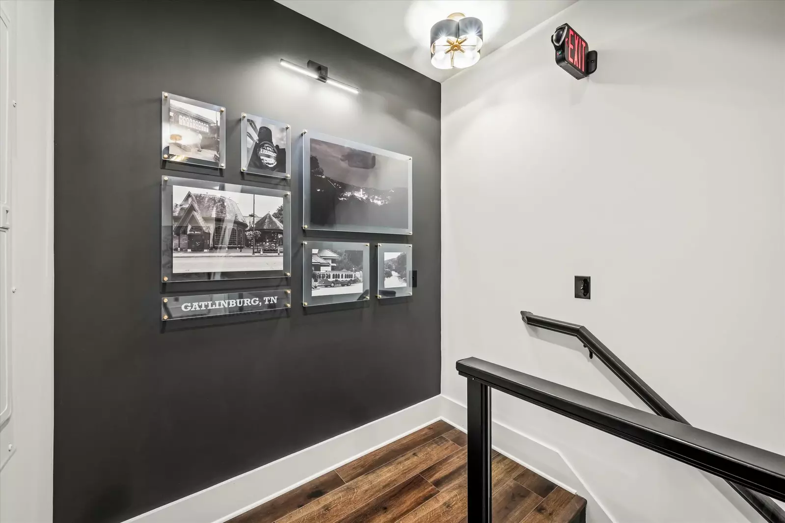 The Overlook at 738 - Unit 7