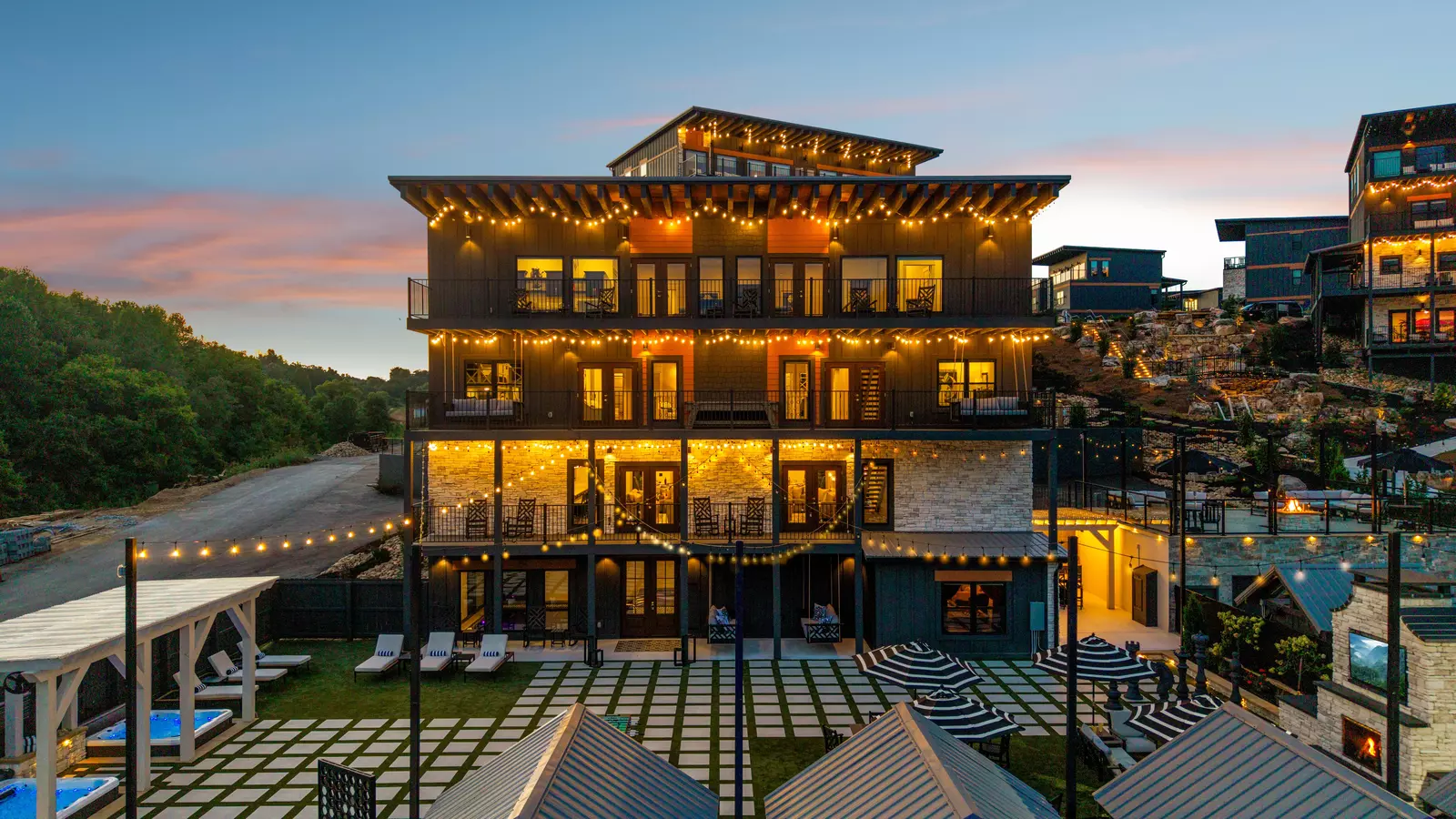 Rambling River Lodge
