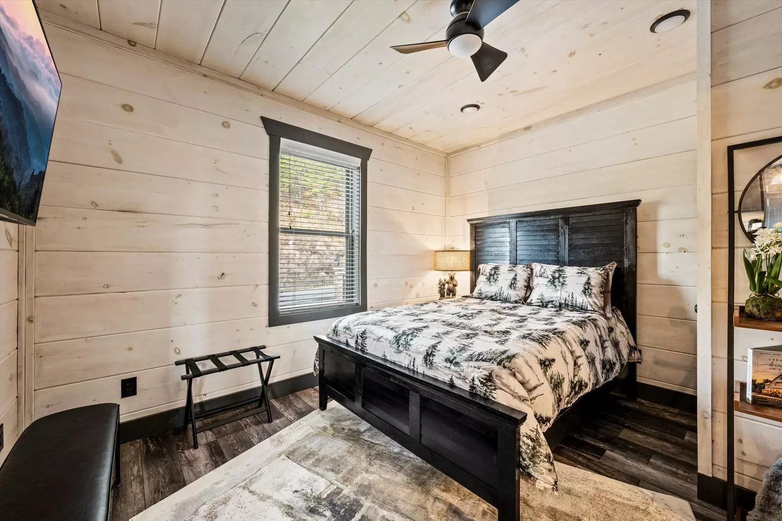 Blaid Bear's Cabin