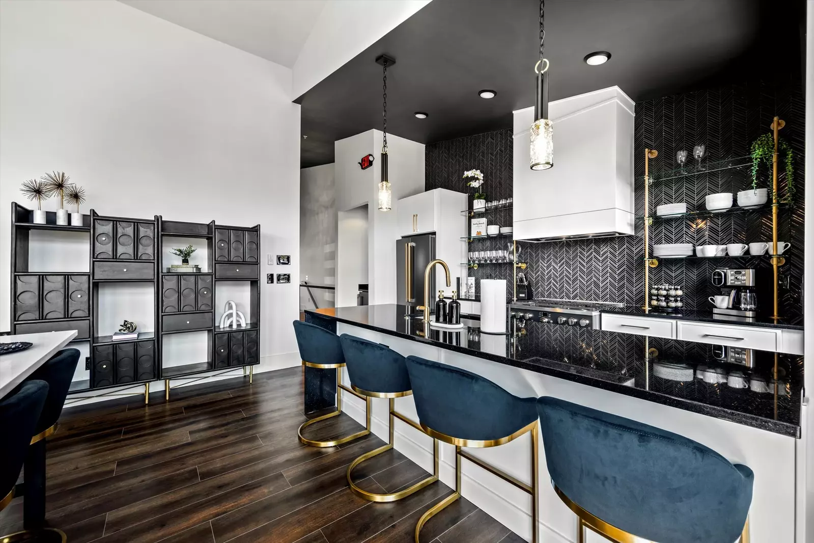 The Overlook at 738 - Unit 4