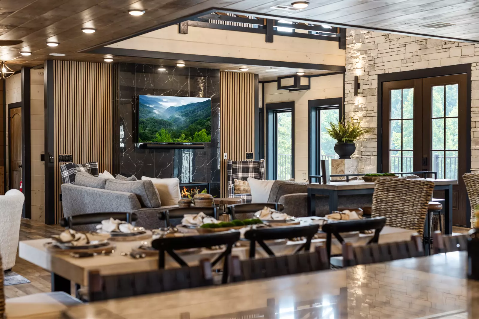Lazy River Lodge