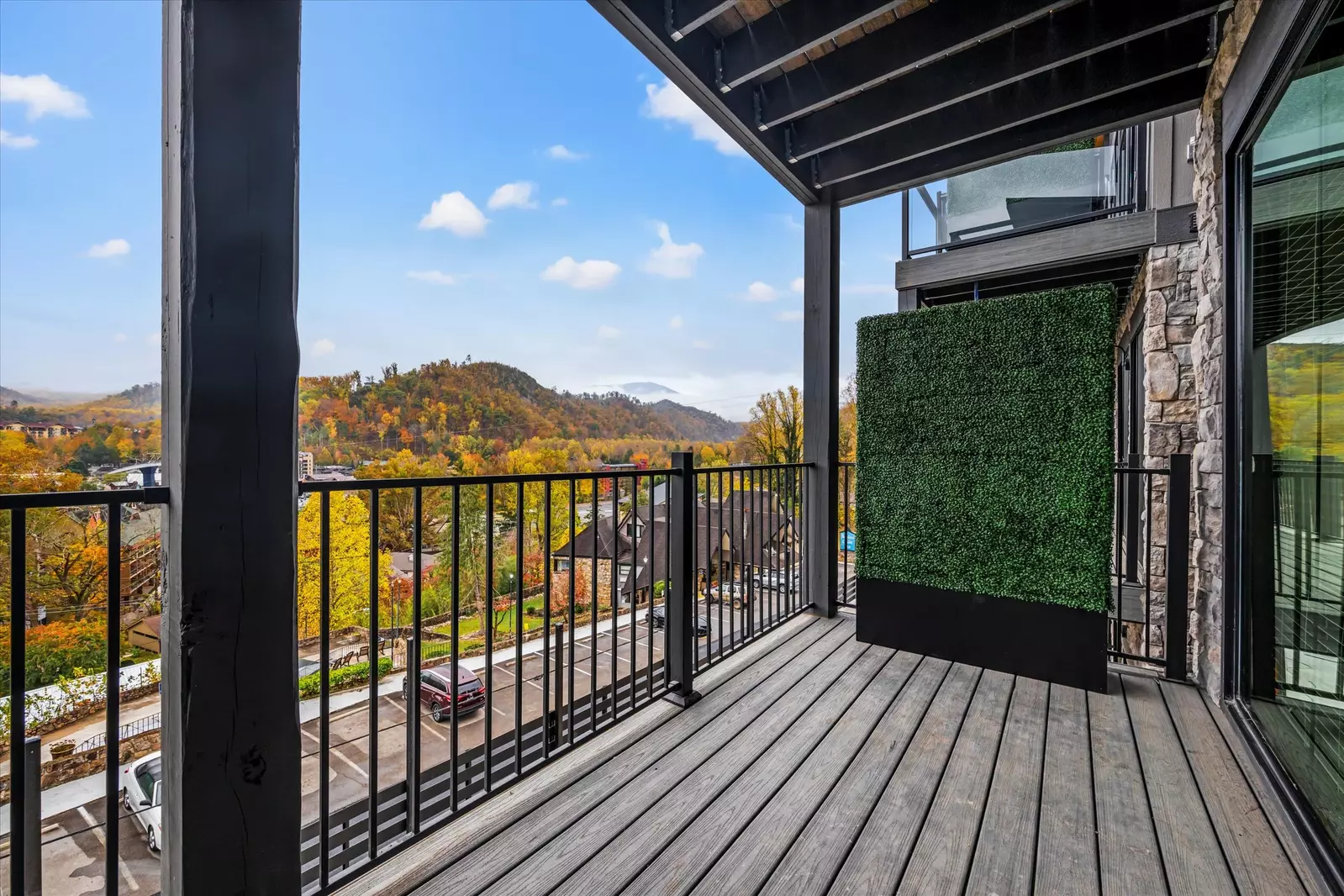 The Overlook at 738 - Unit 7