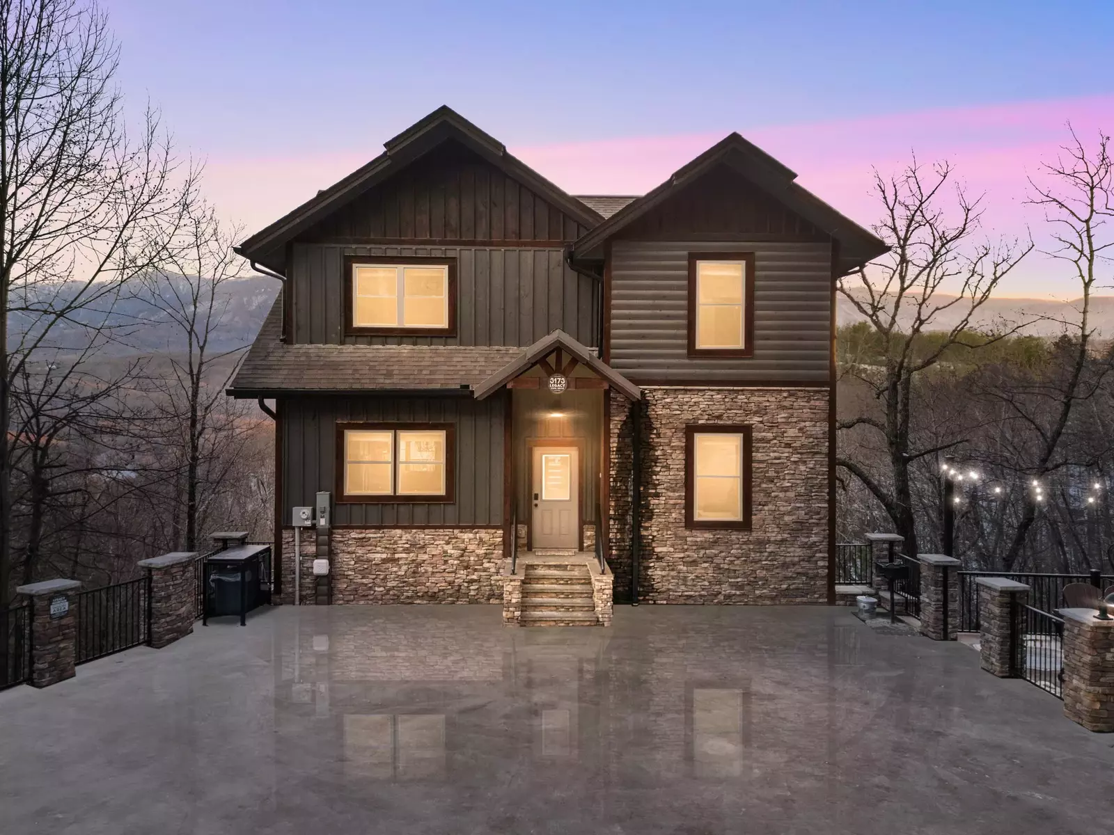 2-web-or-mls-3173-legacy-vista-dr