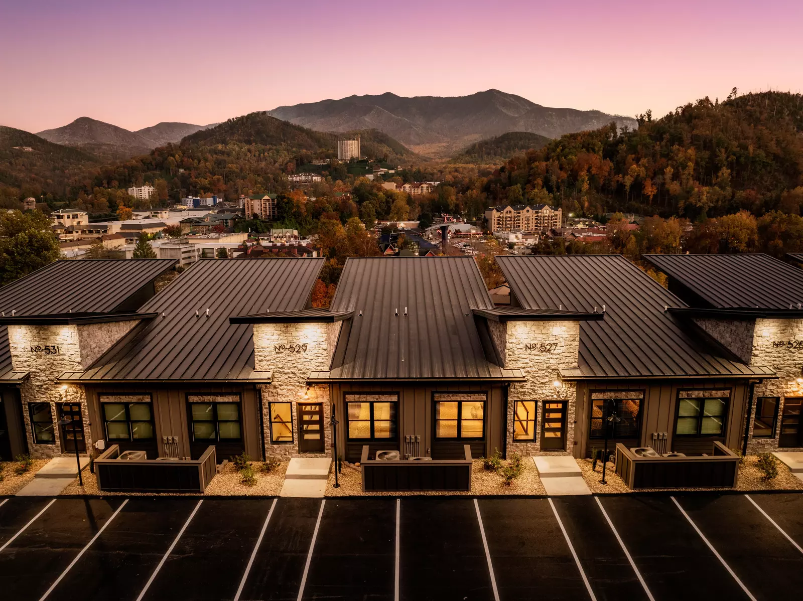 The Overlook at 738 - Unit 5
