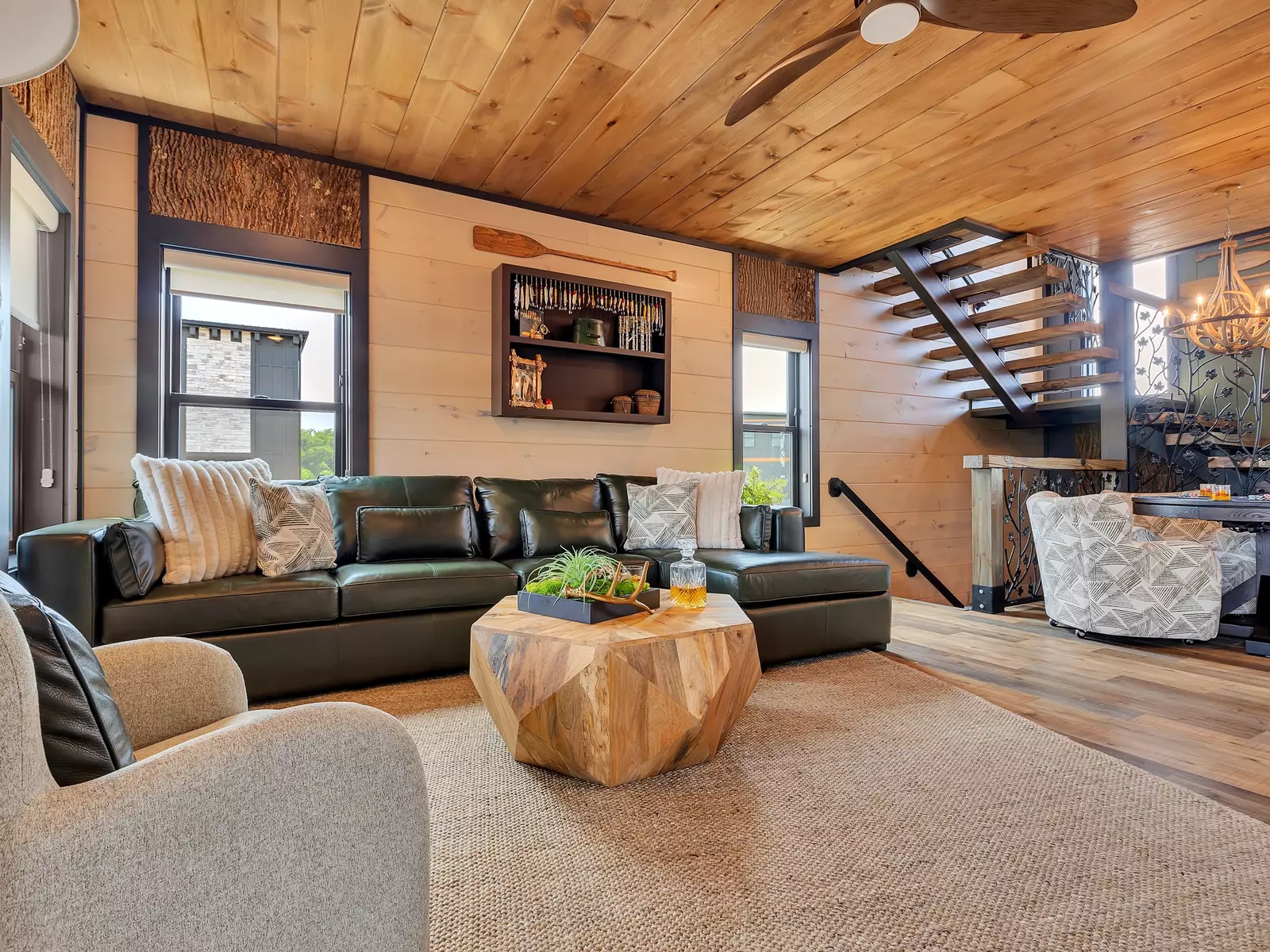 Creekside Lodge