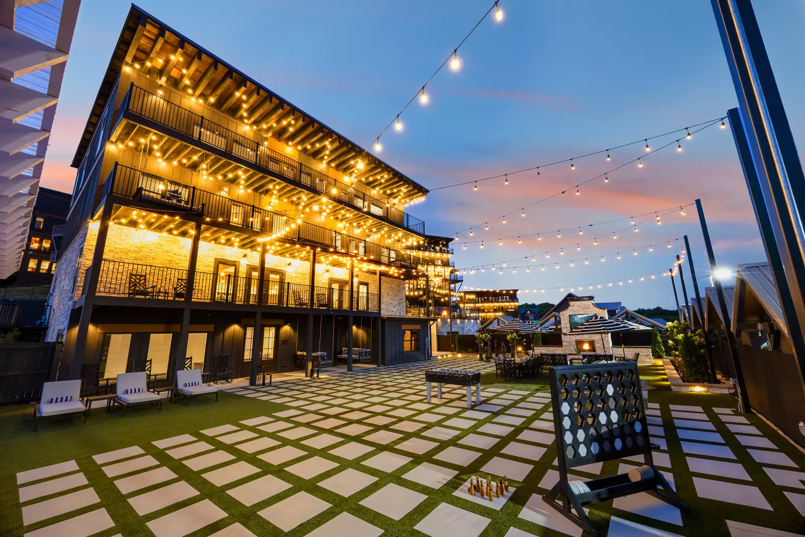 Rambling River Lodge