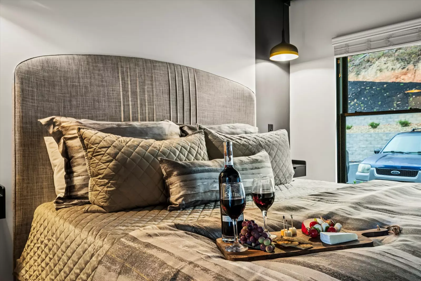 The Overlook at 738 - Unit 7