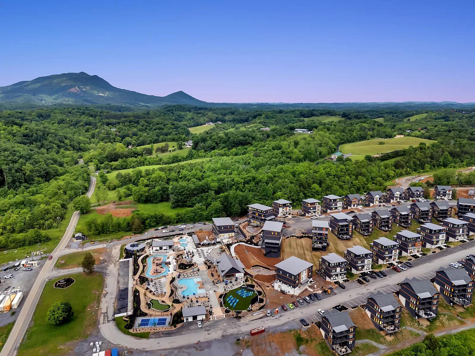 Creekside Lodge