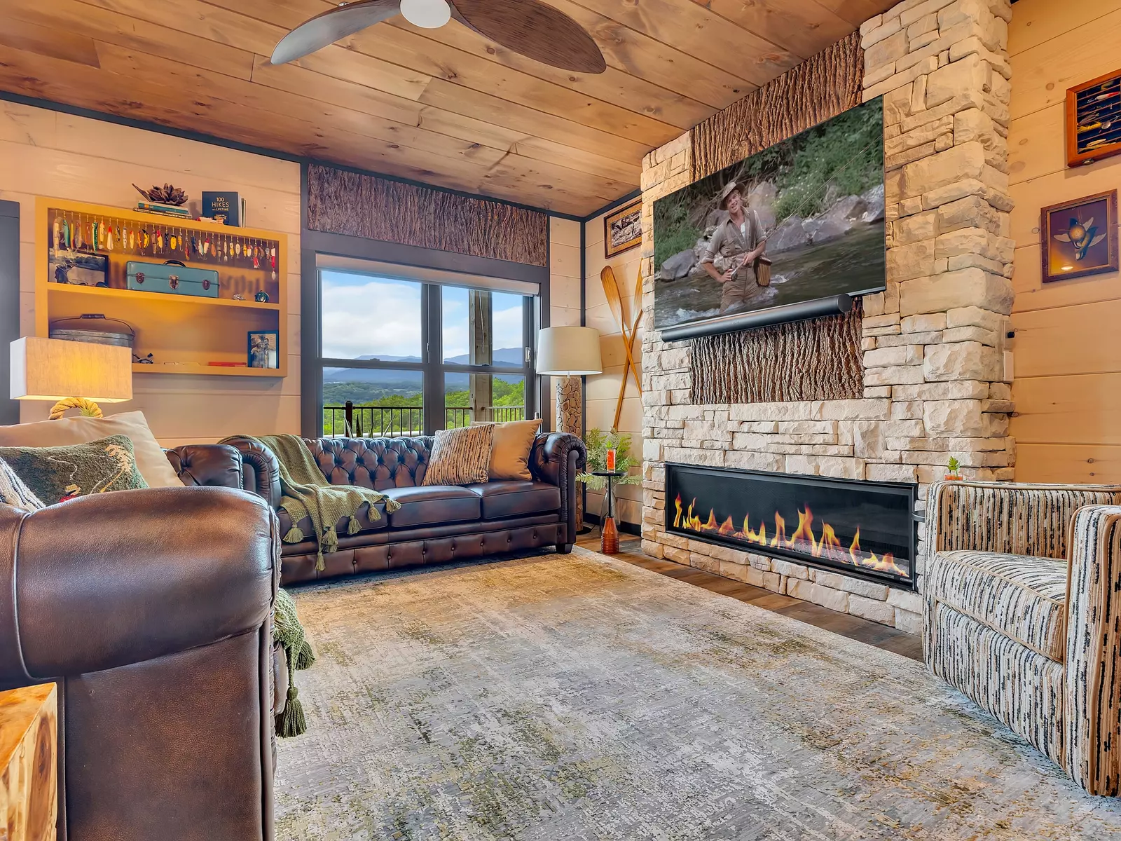 Creekside Lodge