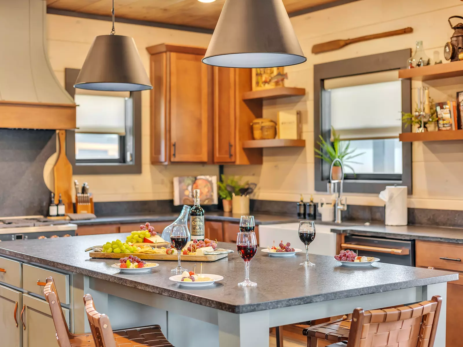 Creekside Lodge