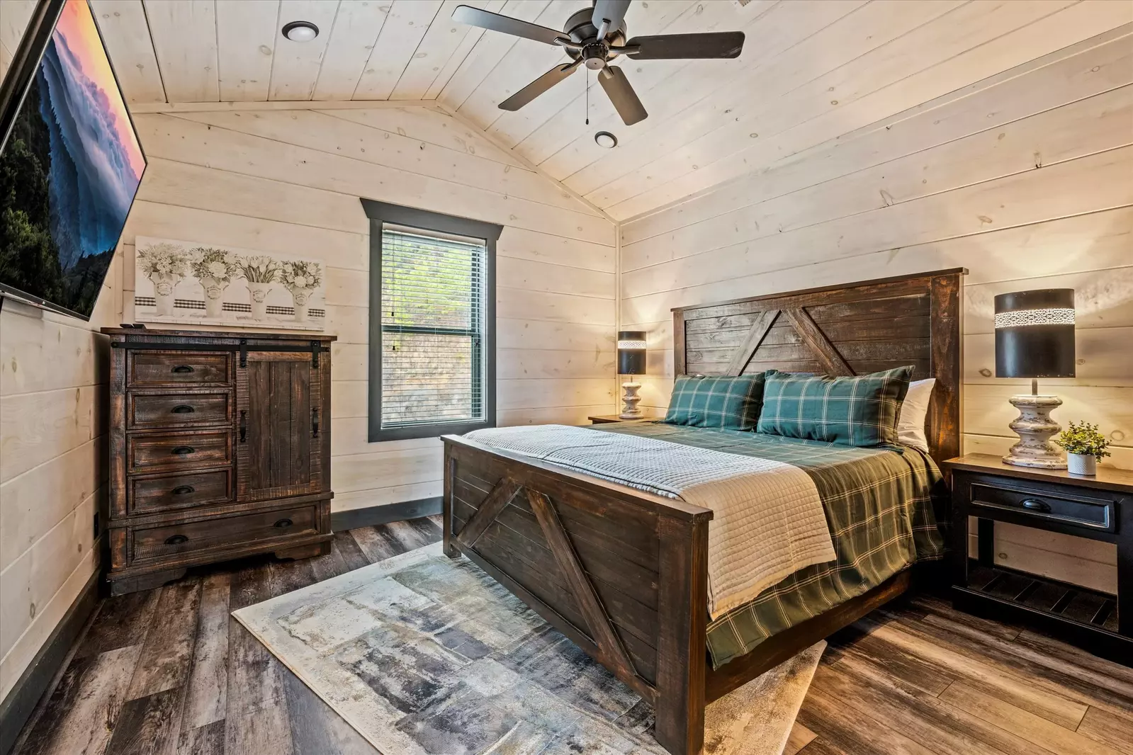 Blaid Bear's Cabin