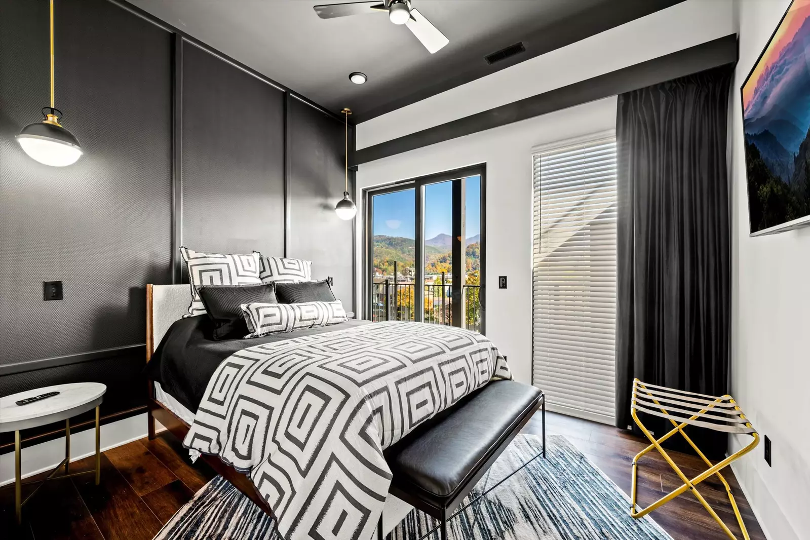 The Overlook at 738 - Unit 4