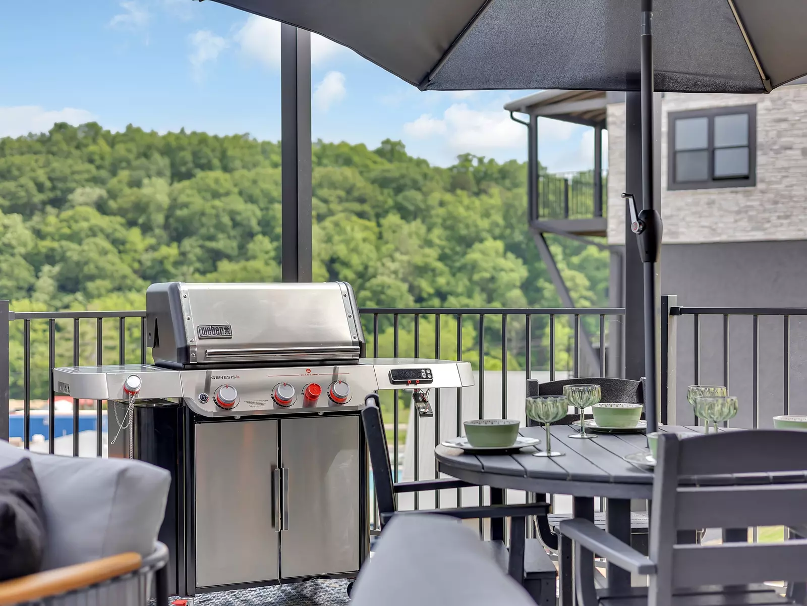 Creekside Lodge