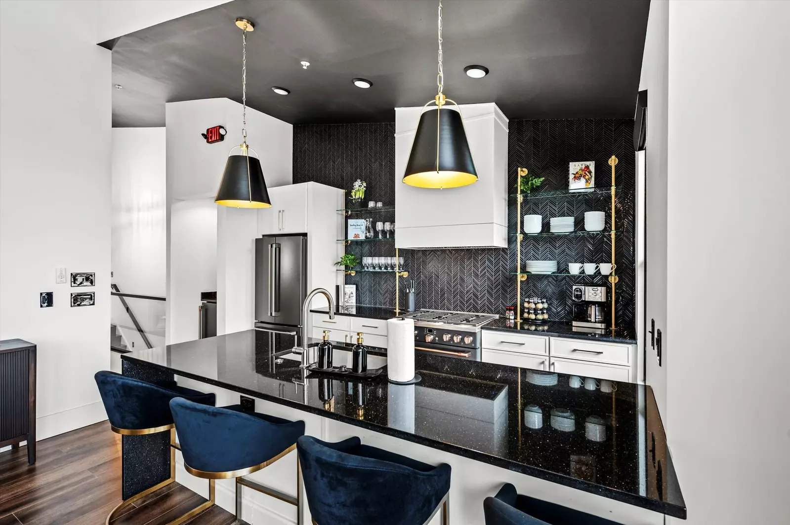 The Overlook at 738 - Unit 6
